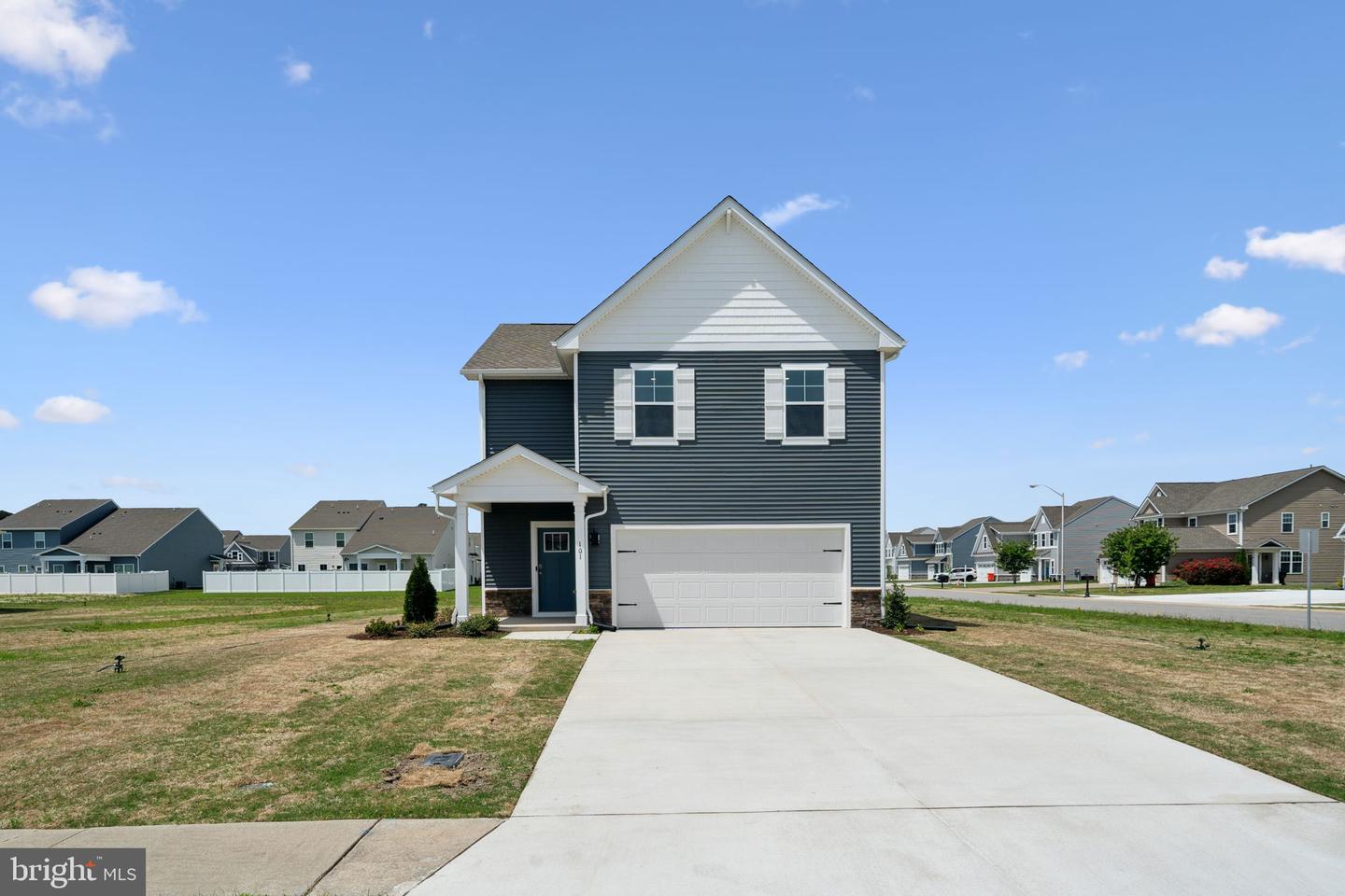 12 George William Ln Property Photo 1