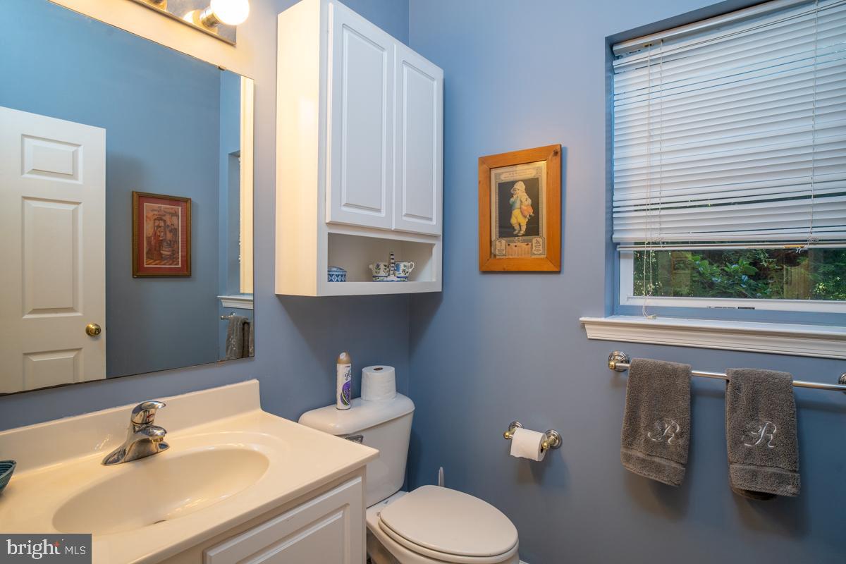190 Ridgemore Dr Property Photo 21