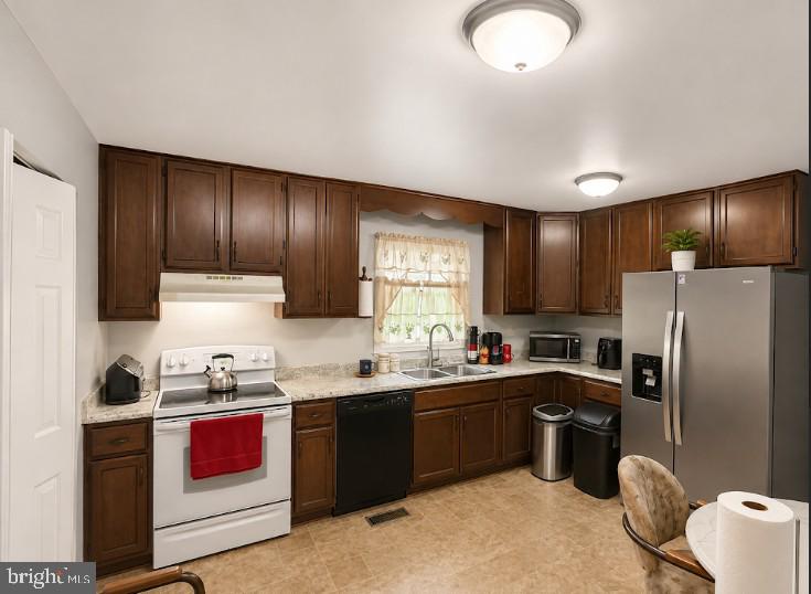 1043 Judson Rd Property Photo 10