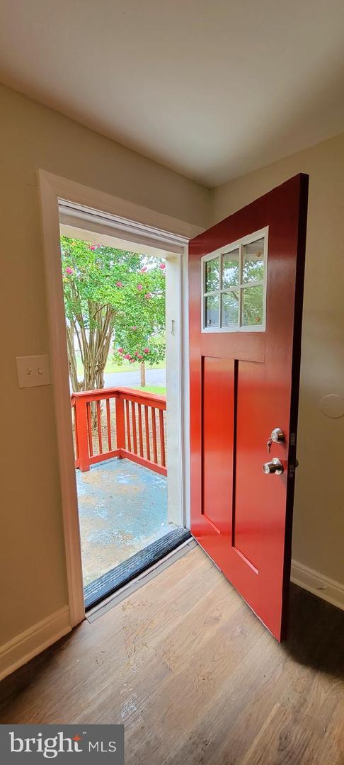 4115 Leake Ave Property Photo 15