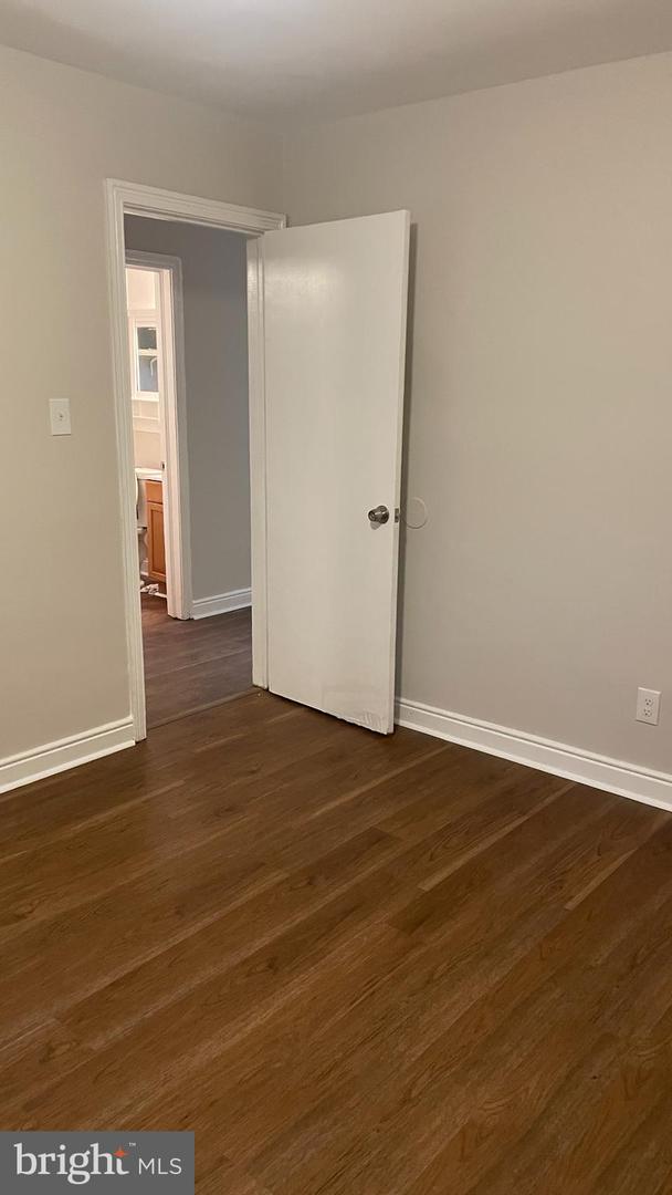 4115 Leake Ave Property Photo 18
