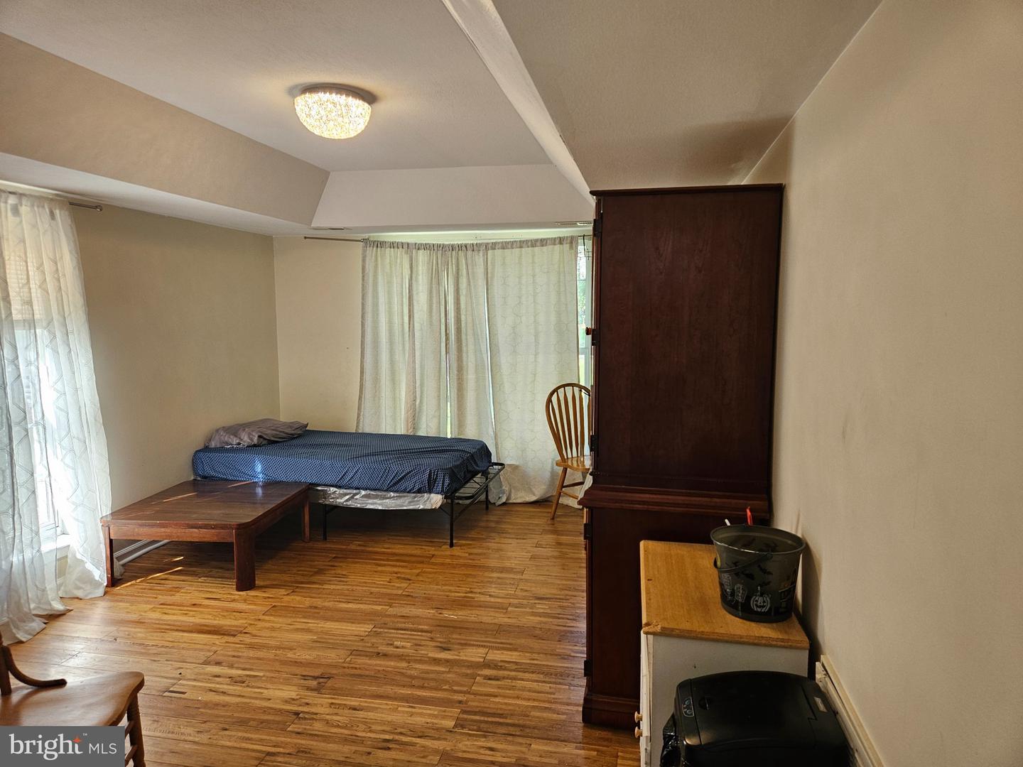 1307 Spruance Rd Property Photo 8