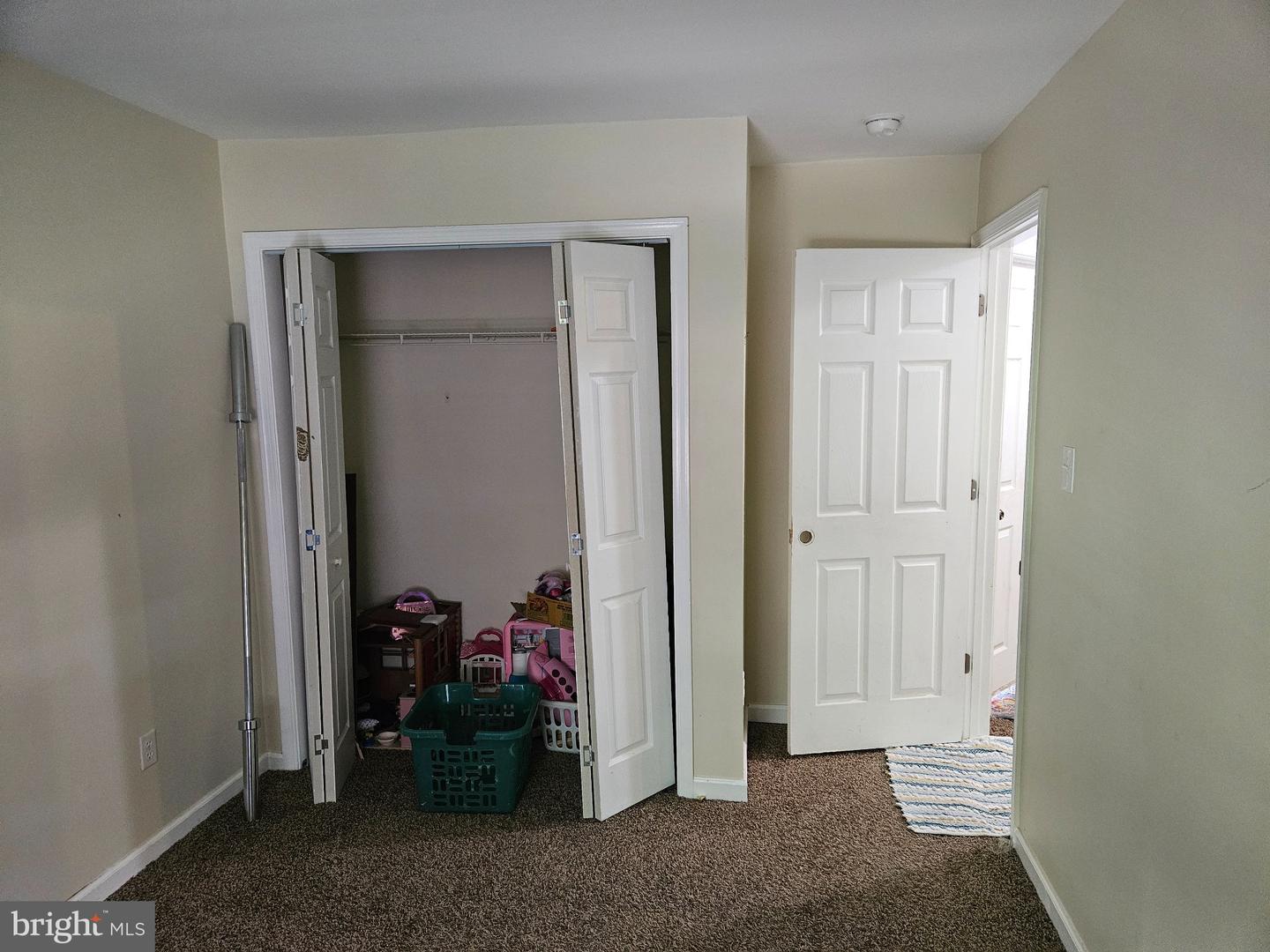 1307 Spruance Rd Property Photo 9