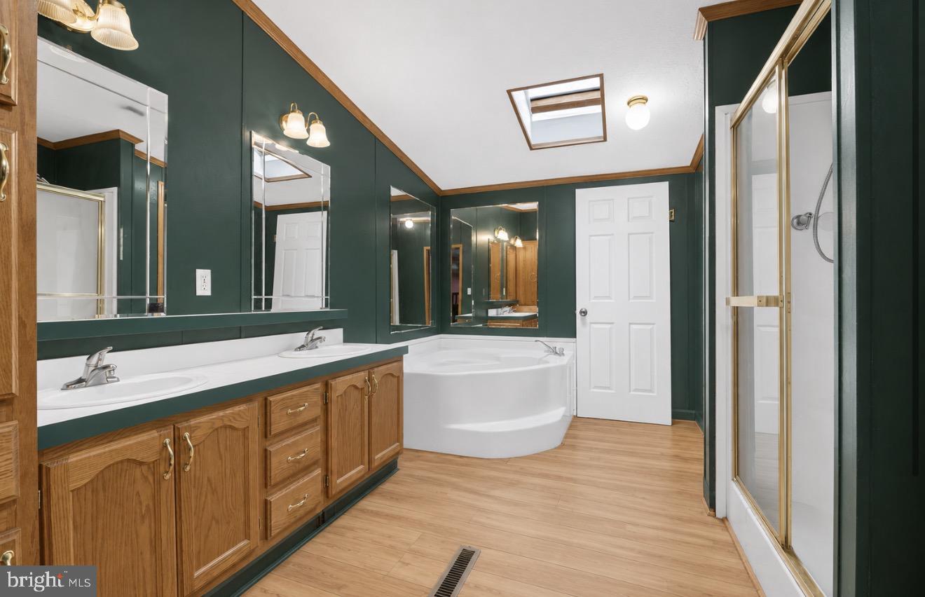 1298 Walnut Shell Dr Property Photo 13