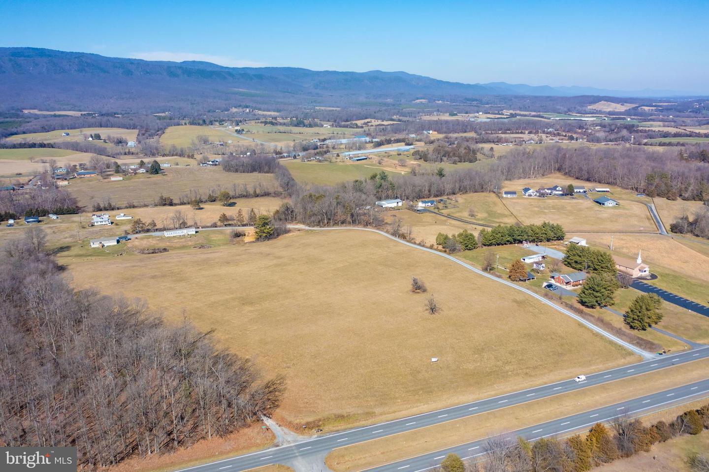 Spotswood Trl Property Photo 4