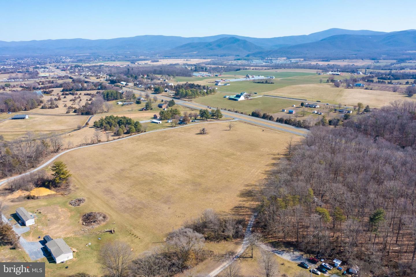 Spotswood Trl Property Photo 5