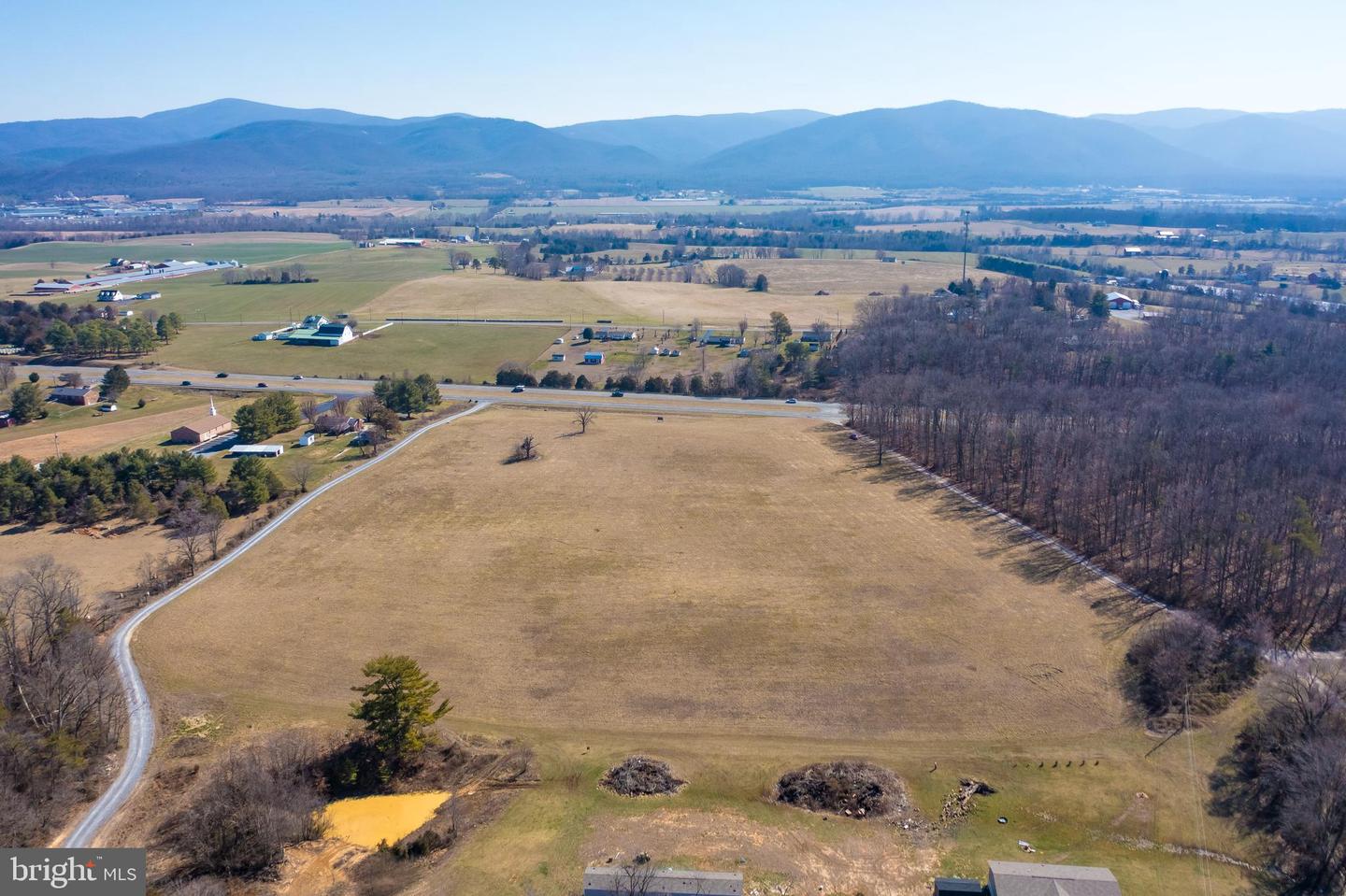 Spotswood Trl Property Photo 6