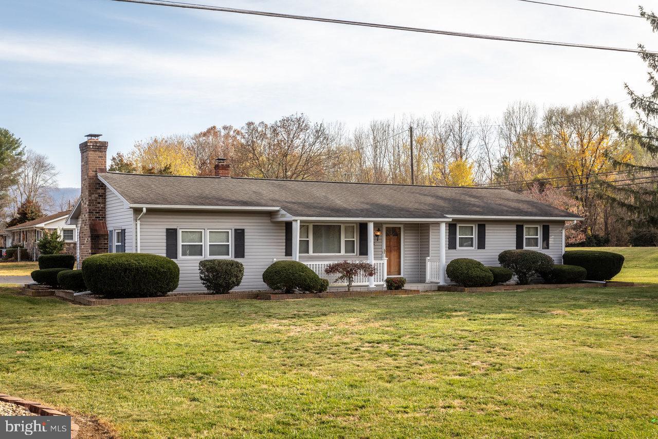 300 Holly Ave Property Photo
