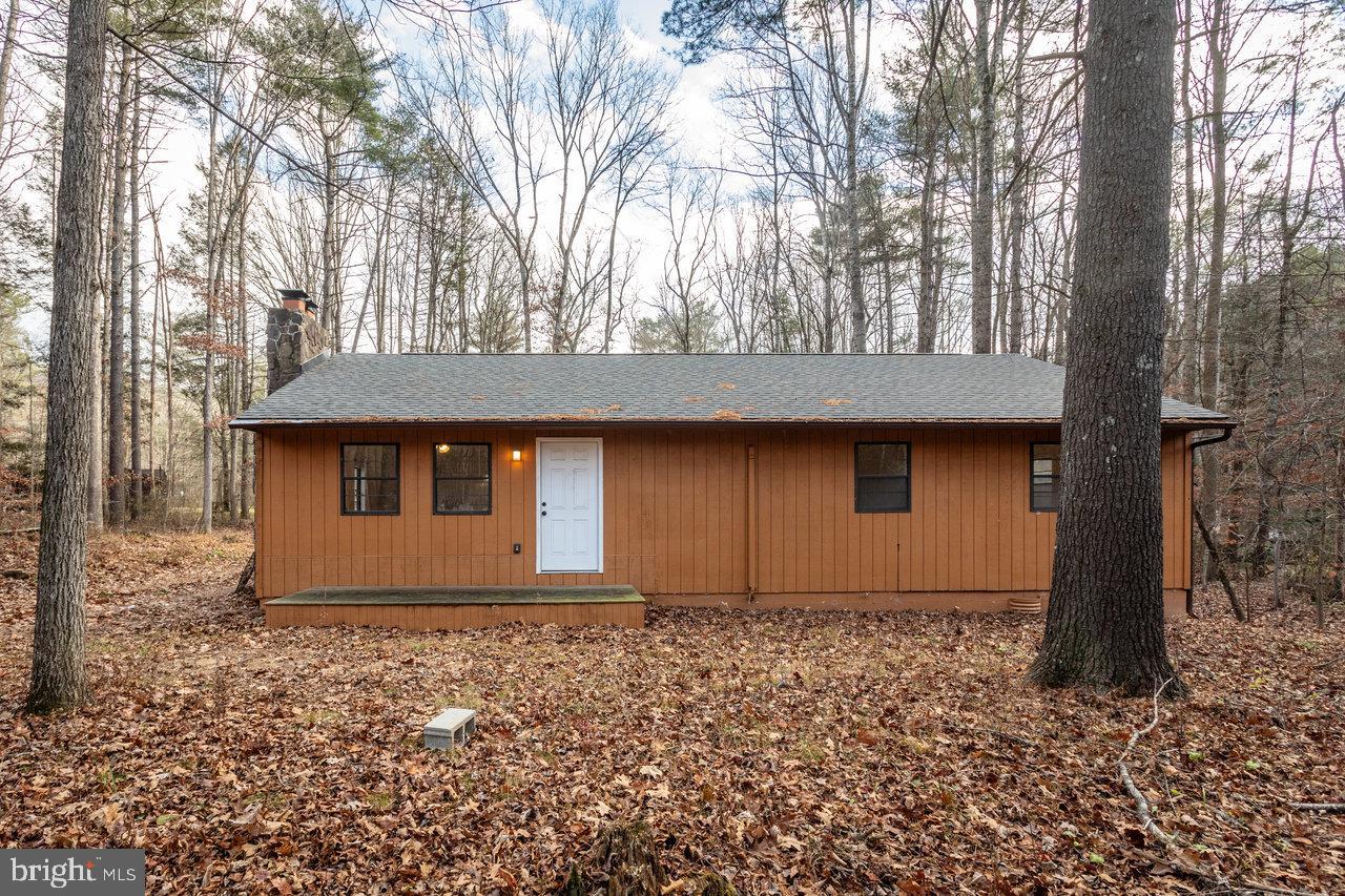57 Last Left Ln Property Photo