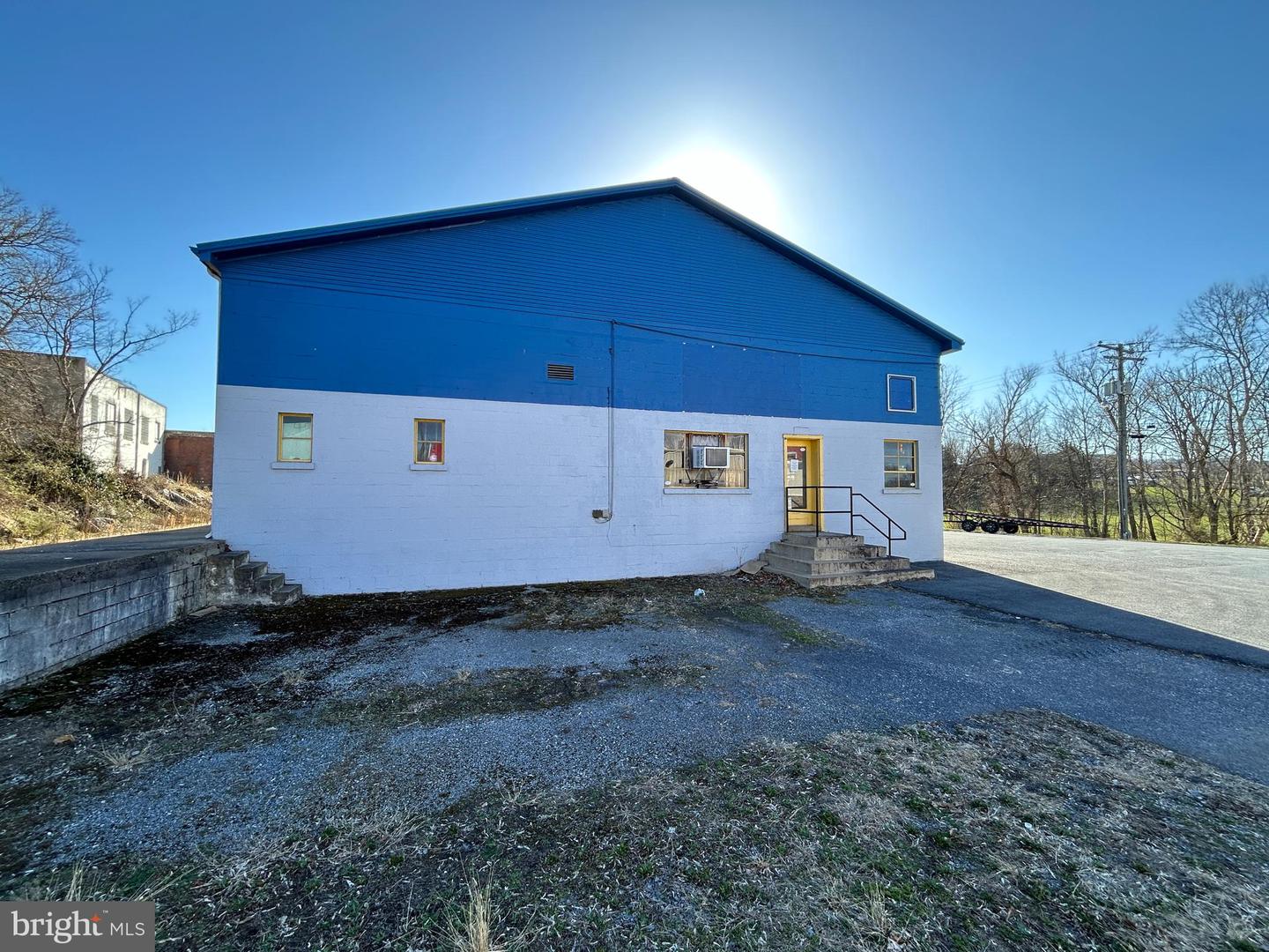 145 Creekside Property Photo 4