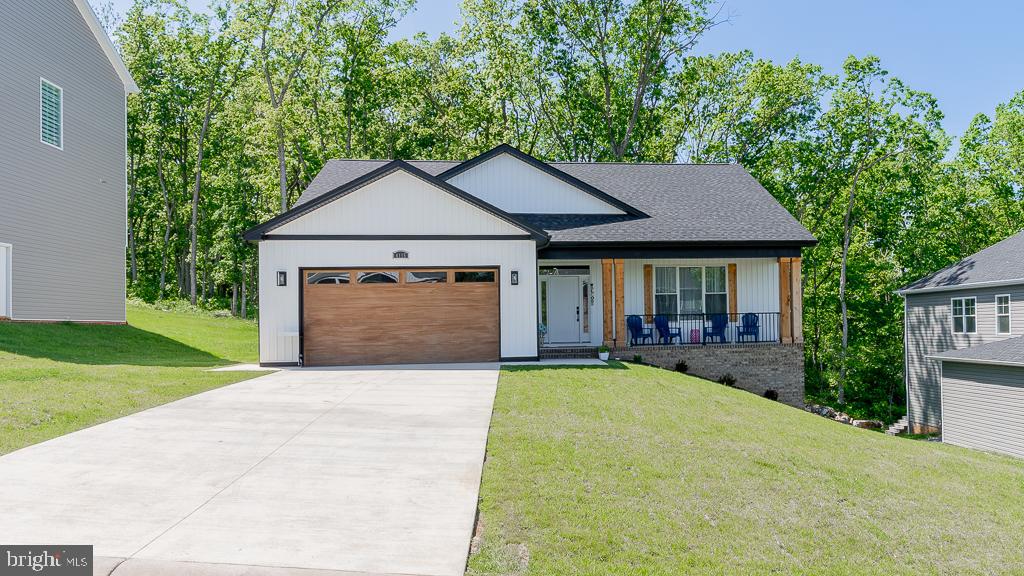 4115 Romney Ct Property Photo 1