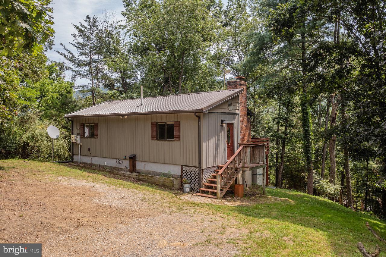 17341 Starstone Dr Property Photo 1
