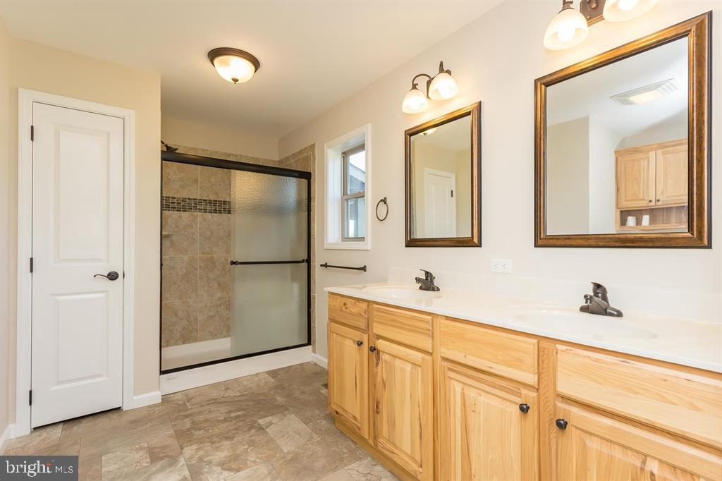 17333 Timberview Way Property Photo 47
