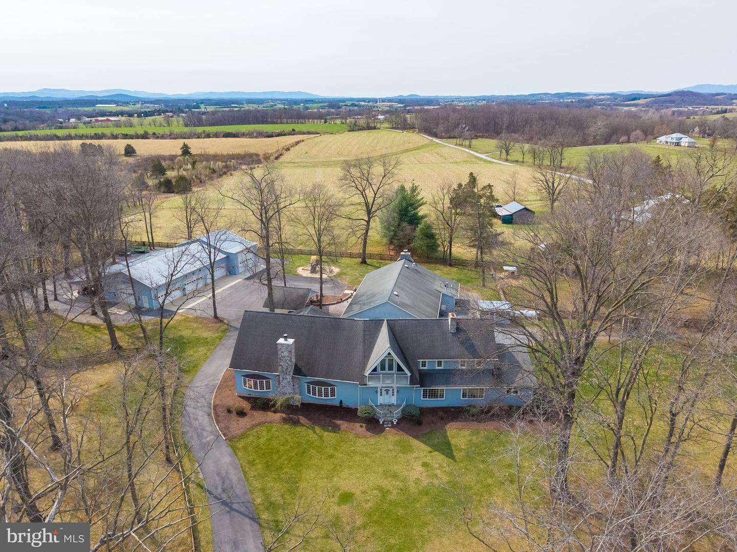 5640 Scotts Ford Rd Property Photo 1