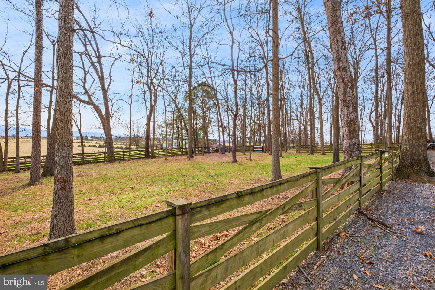 5640 Scotts Ford Rd Property Photo 11