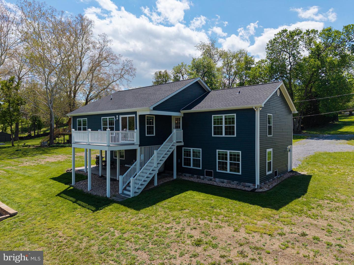 3687 Riverbend Property Photo 1