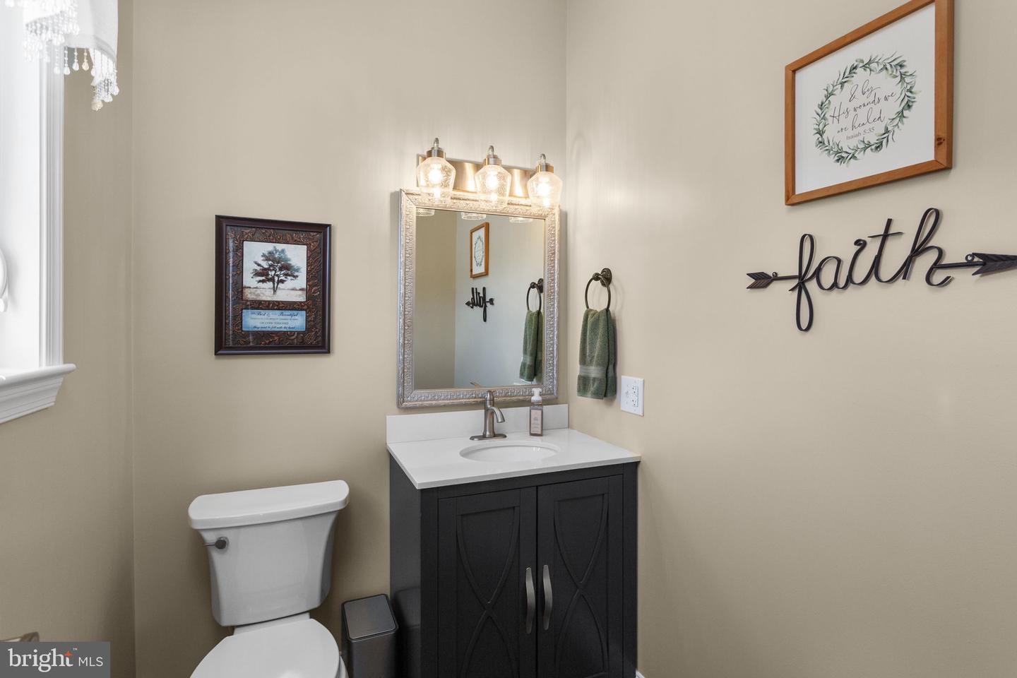 10005 Bonny Brae Ln Property Photo 28