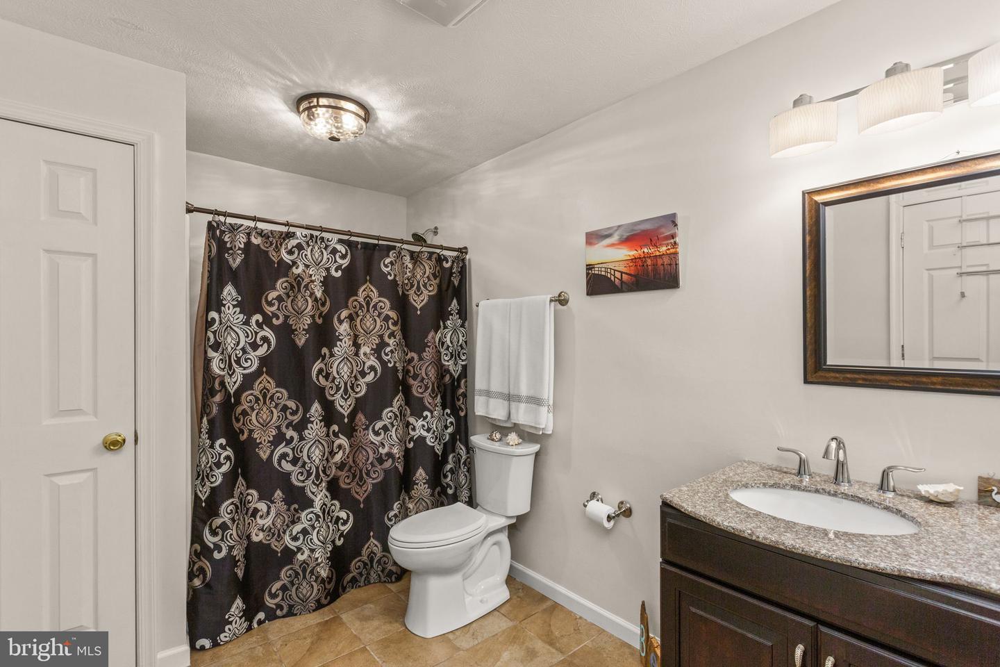 10005 Bonny Brae Ln Property Photo 45