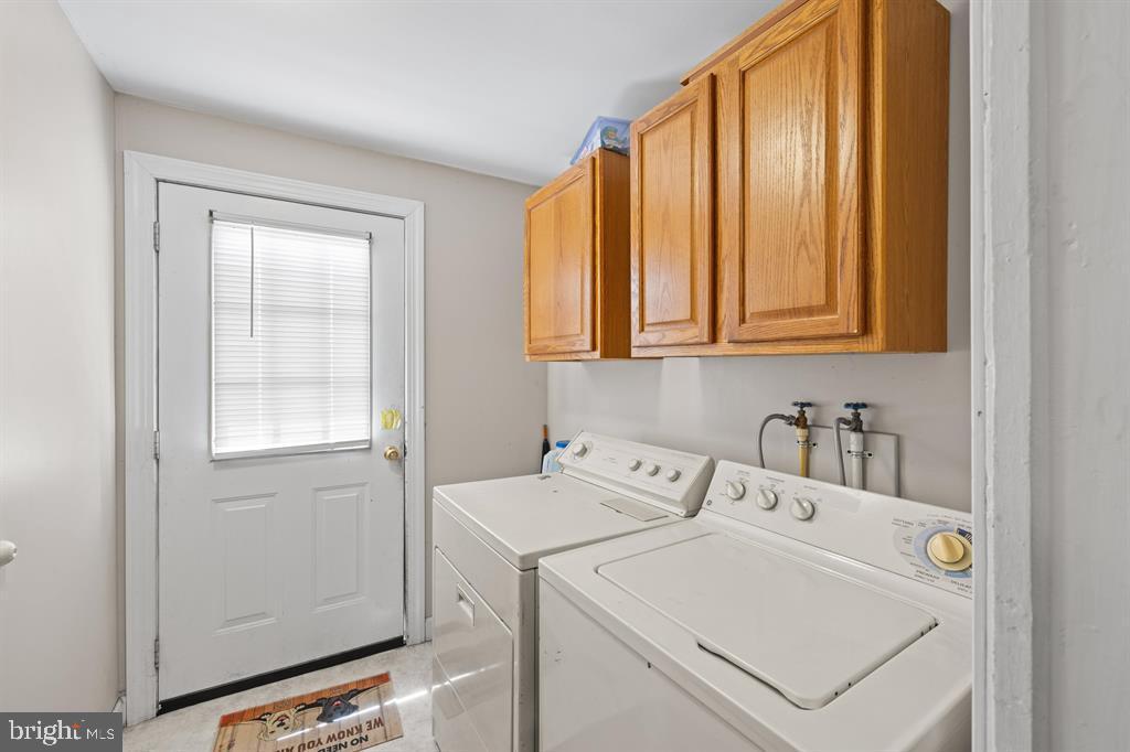 242 S South Main St Property Photo 42