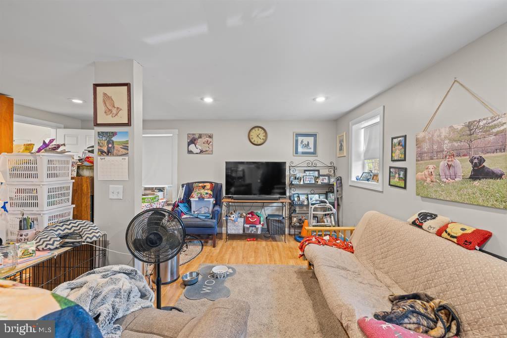 242 S South Main St Property Photo 49
