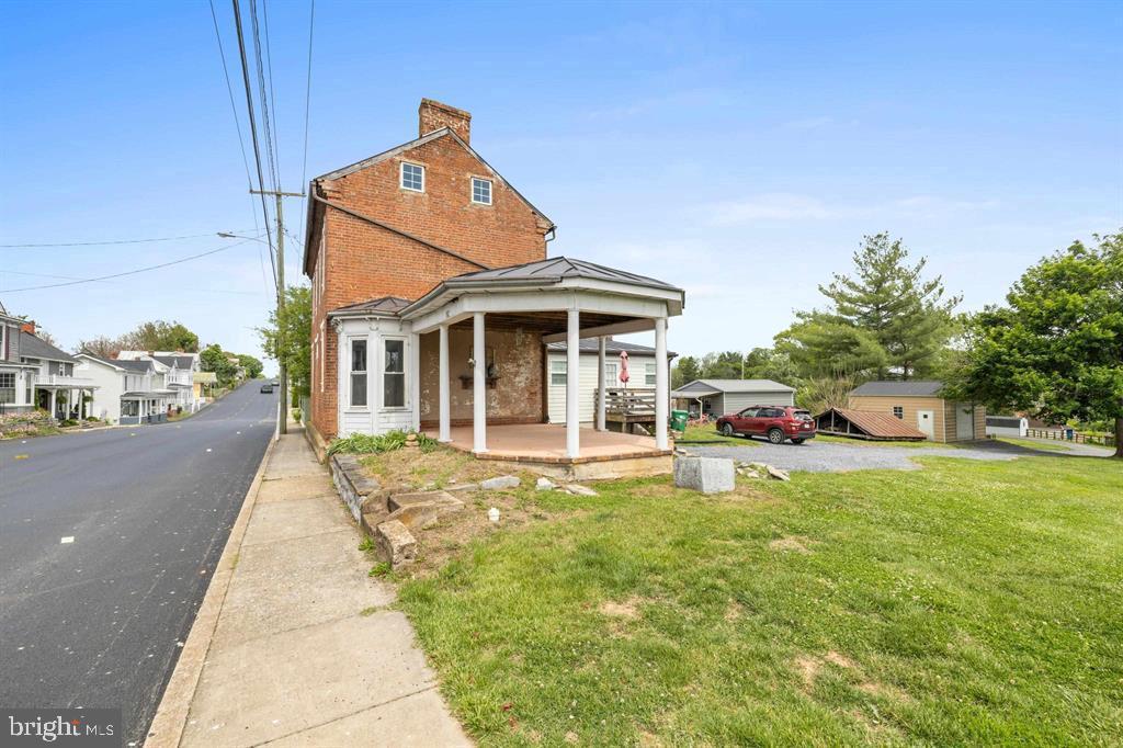 242 S South Main St Property Photo 60