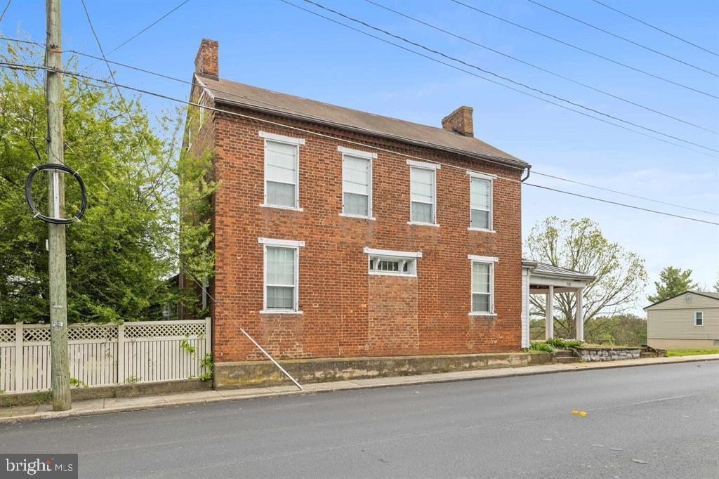 242 S South Main St Property Photo 62