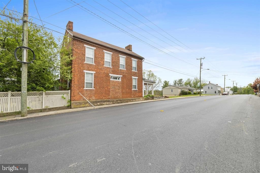 242 S South Main St Property Photo 70