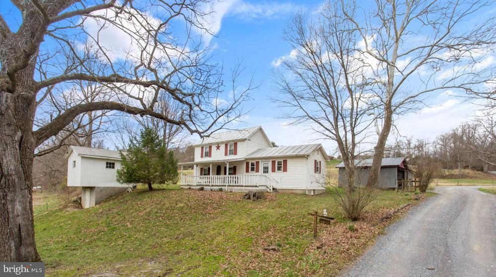12111 Sleepy Hollow Ln Property Photo 1