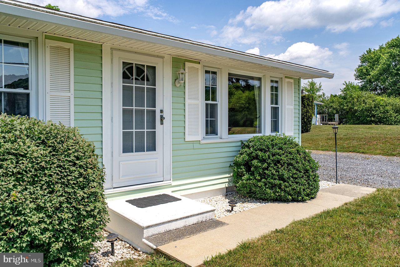 2627 Minie Ball Ln Property Photo 3