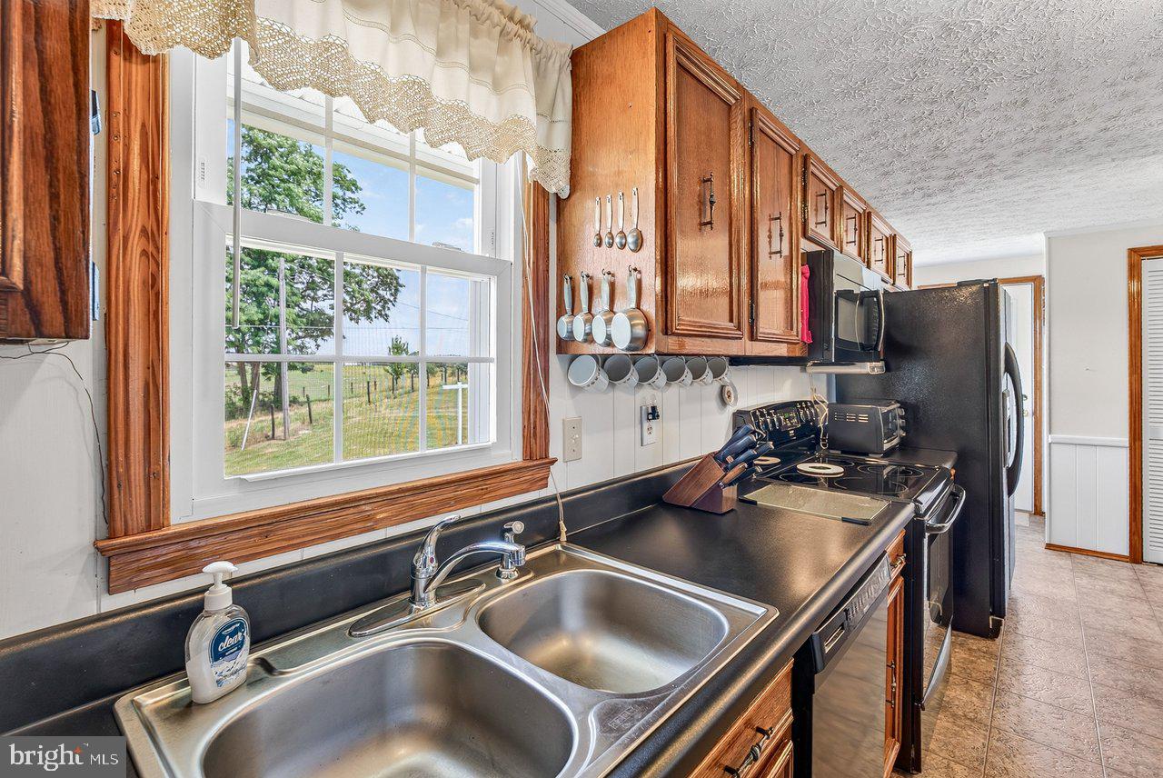 2627 Minie Ball Ln Property Photo 14
