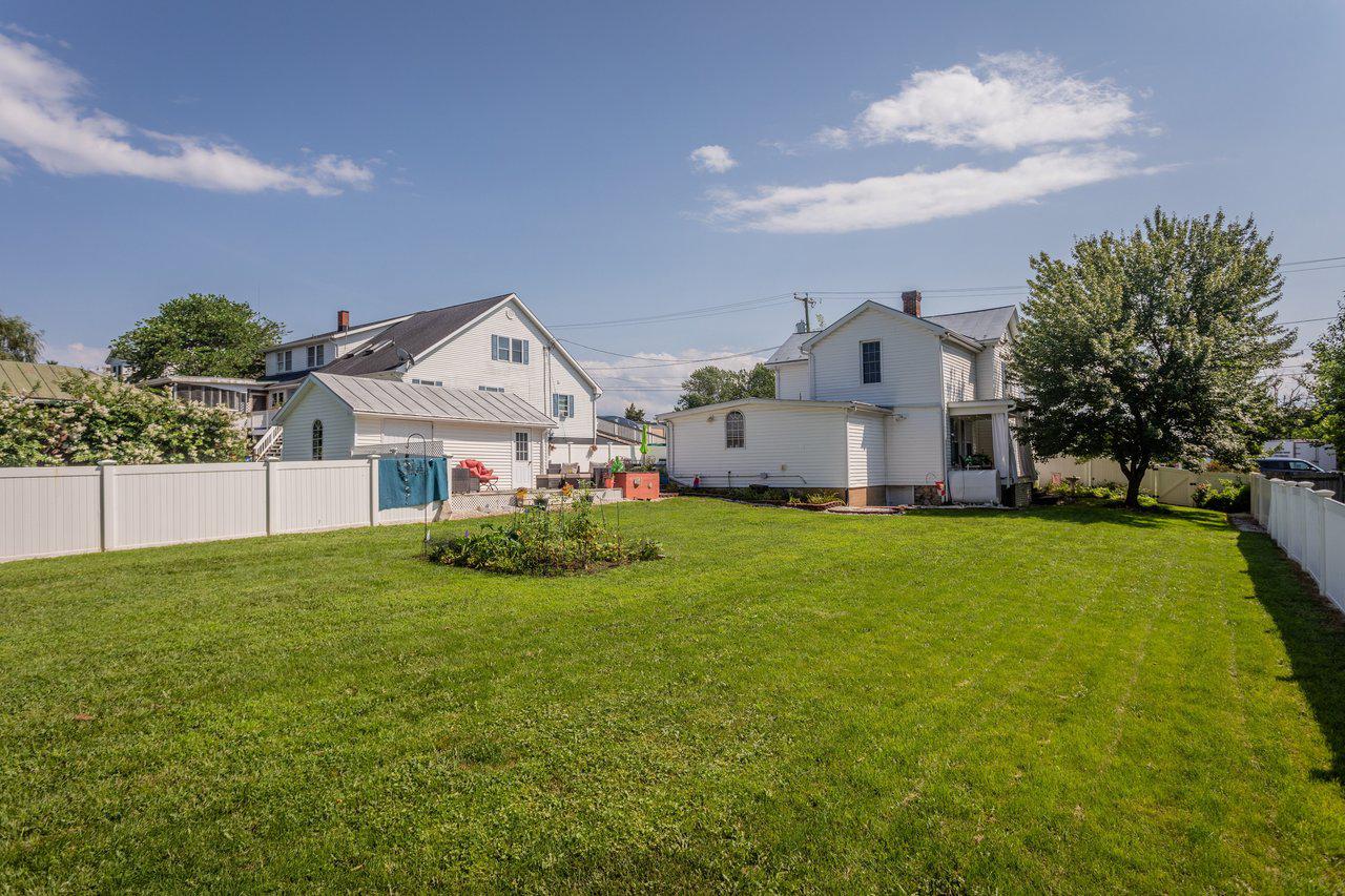 125 Mason St Property Photo 57