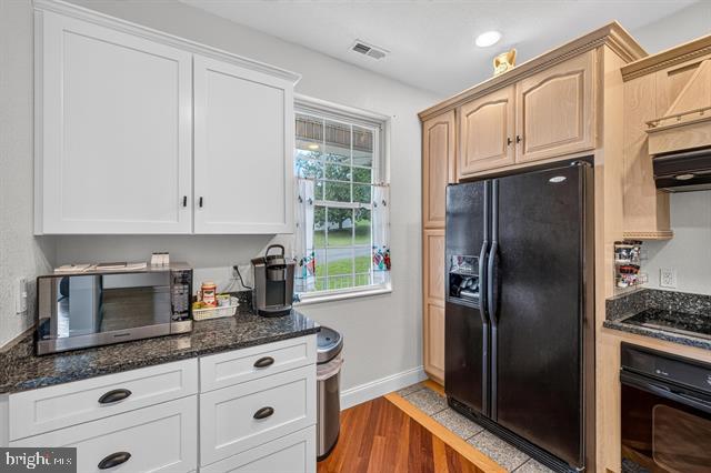 1655 Briarcrest Dr Property Photo 4