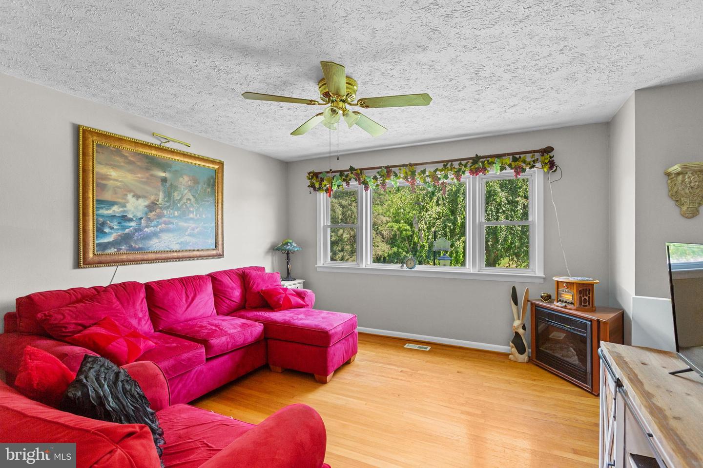 5381 Brocks Gap Rd Property Photo 4