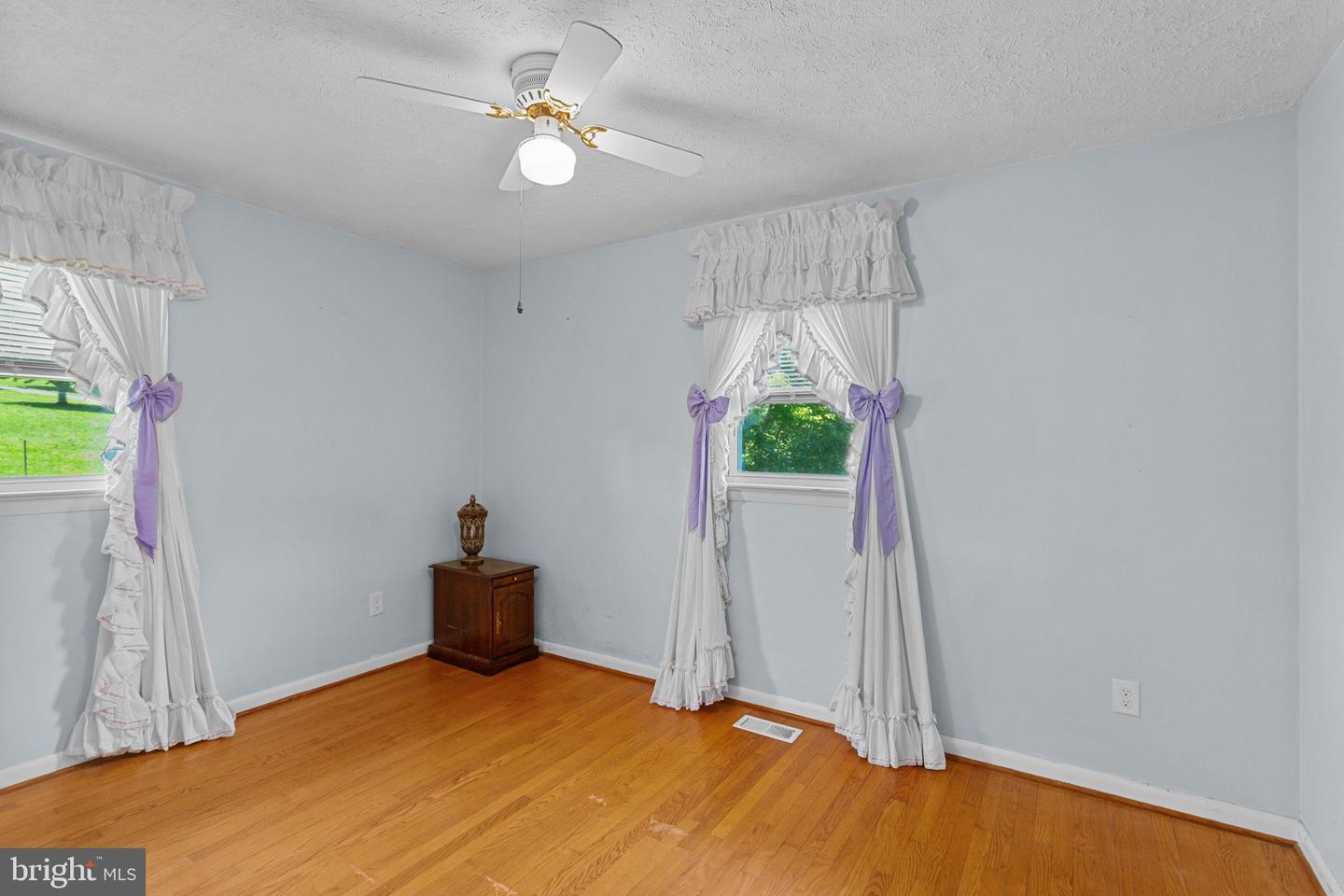 5381 Brocks Gap Rd Property Photo 9