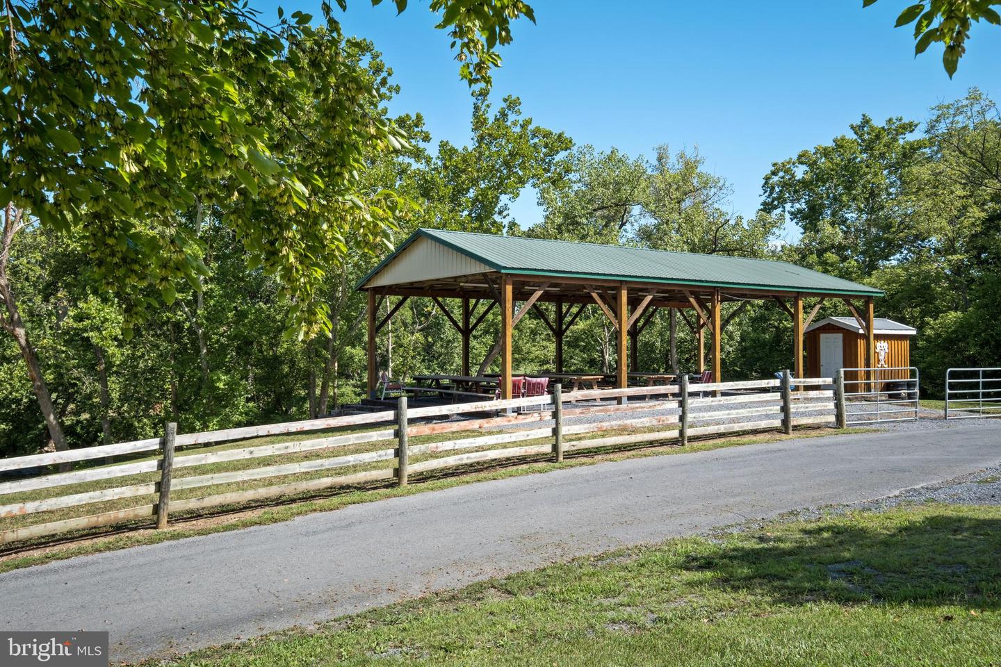 14238 Plains Mill Rd Property Photo 42