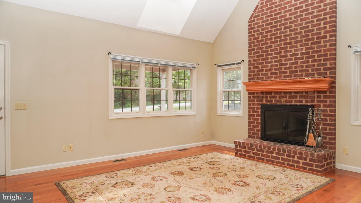 3175 Lanier Ln Property Photo 10