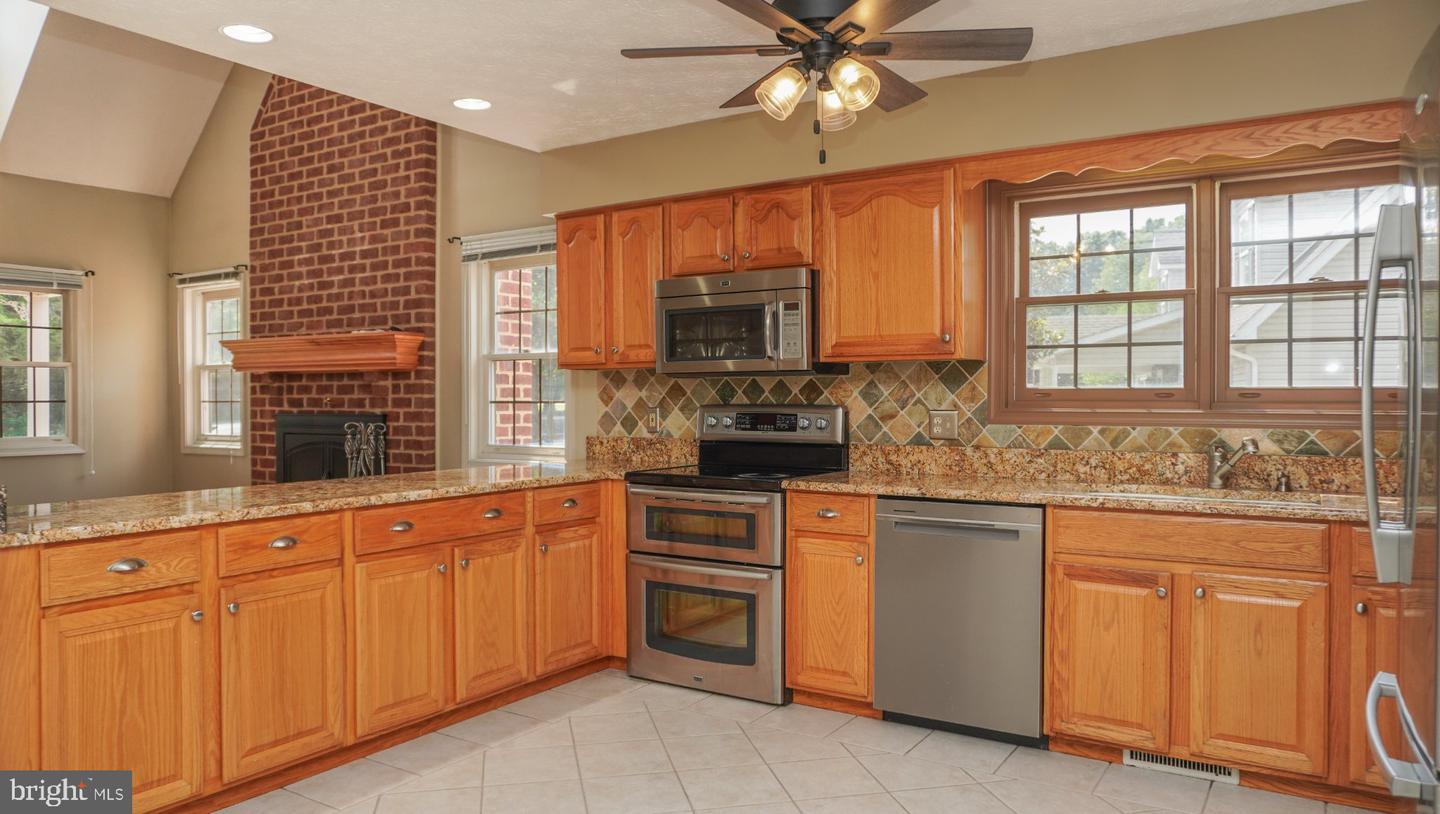 3175 Lanier Ln Property Photo 13
