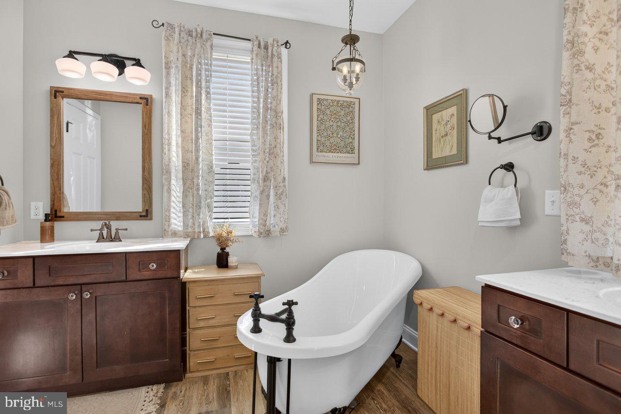 3525 White Oak Dr Property Photo 33