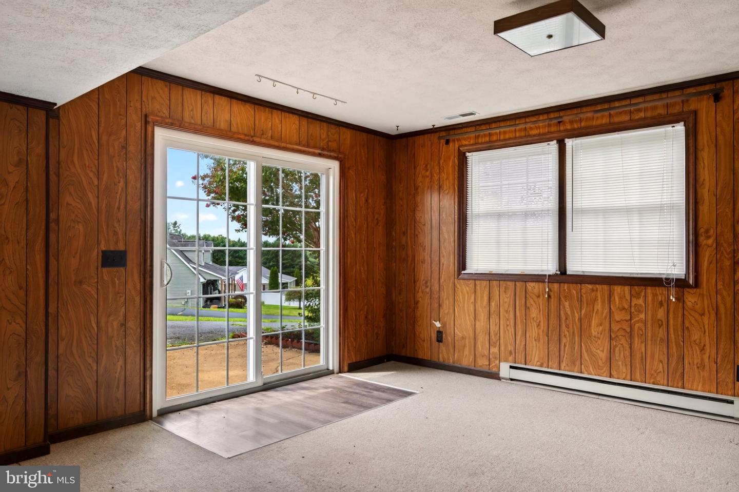 106 Hillside Ave Property Photo 17
