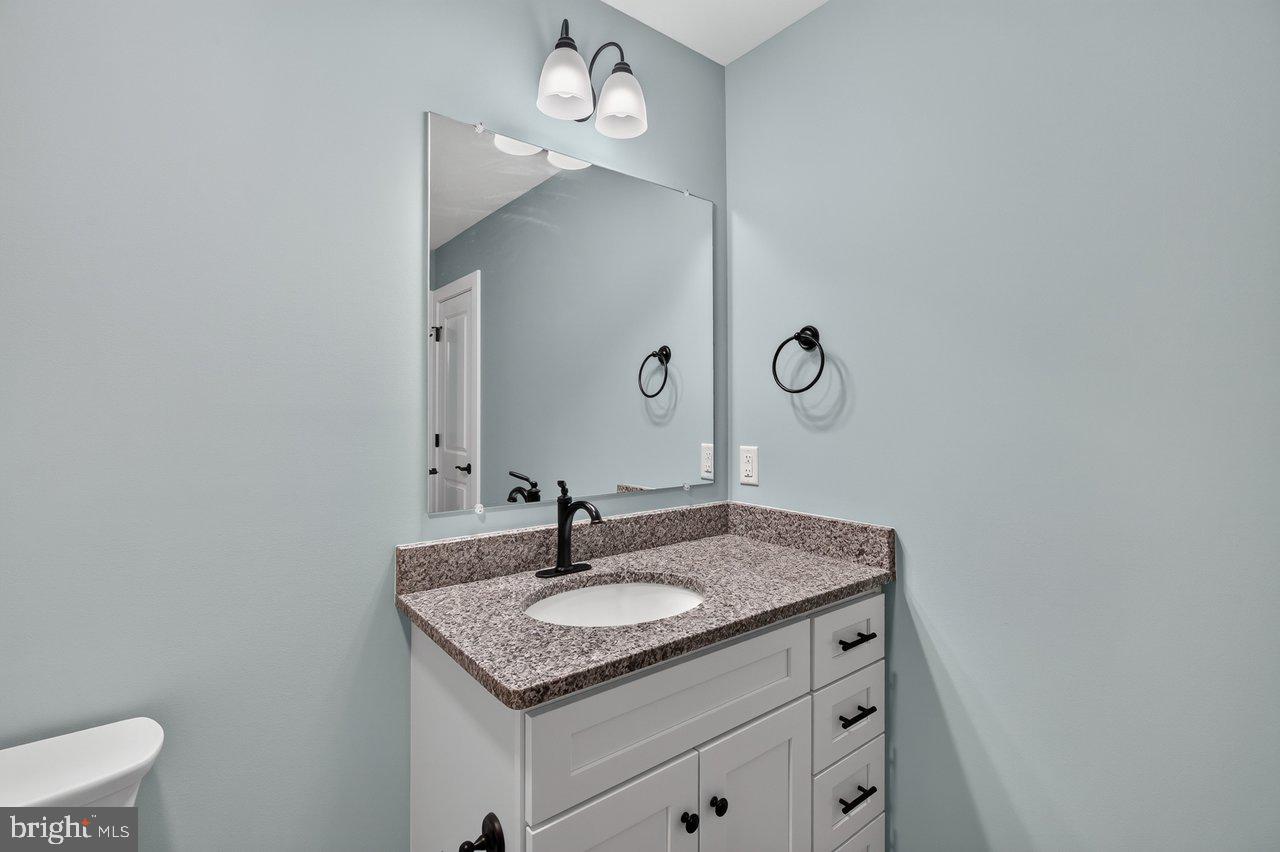 101 8th St Property Photo 52