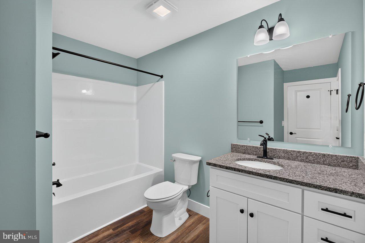 101 8th St Property Photo 54
