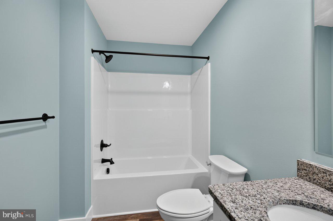 101 8th St Property Photo 55