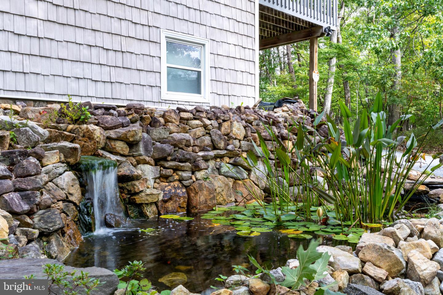 134 Page Ct Property Photo 4