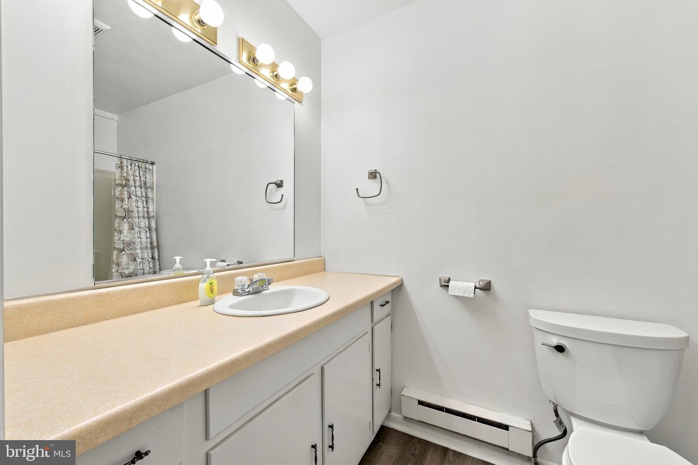 134 Page Ct Property Photo 26