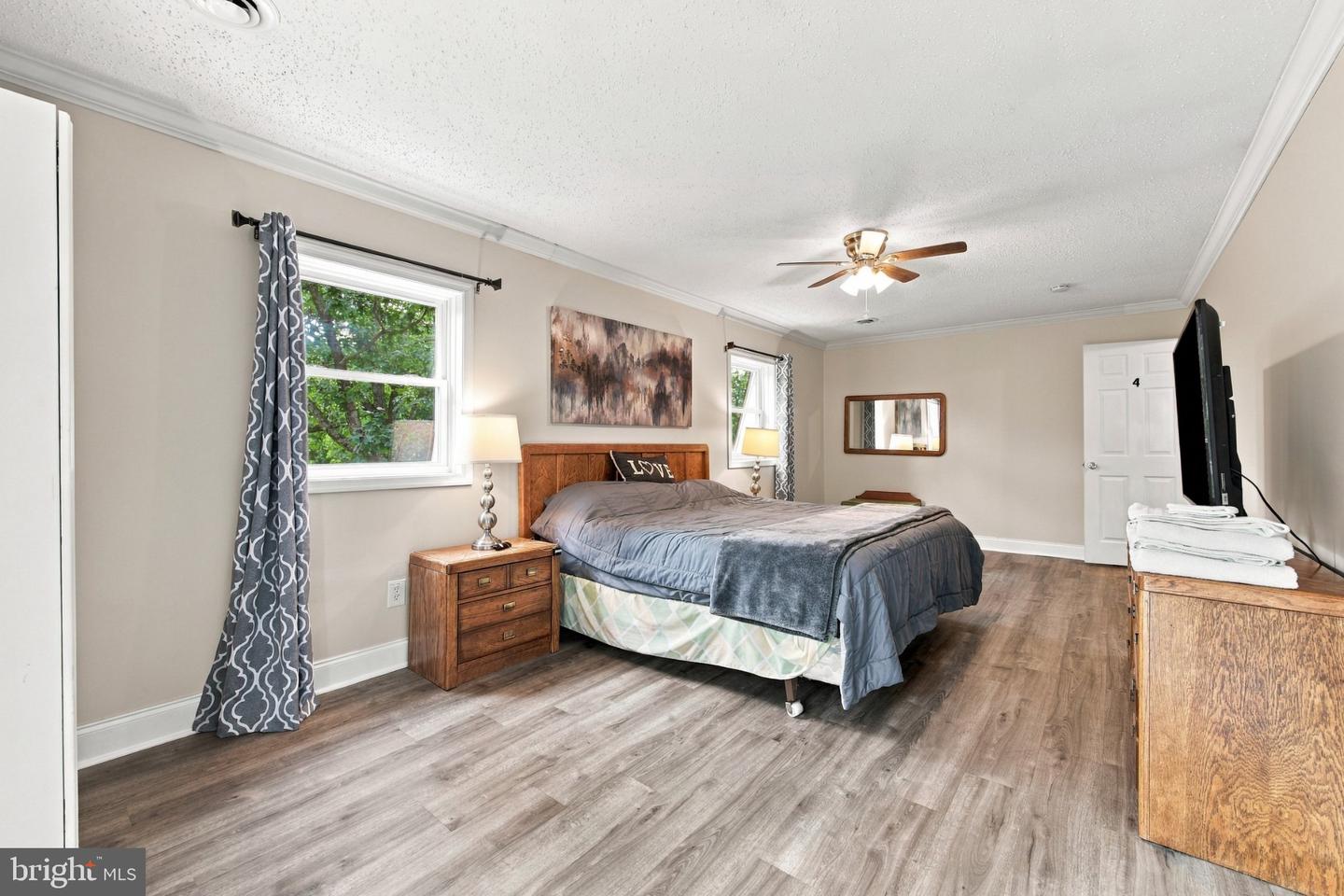 134 Page Ct Property Photo 32