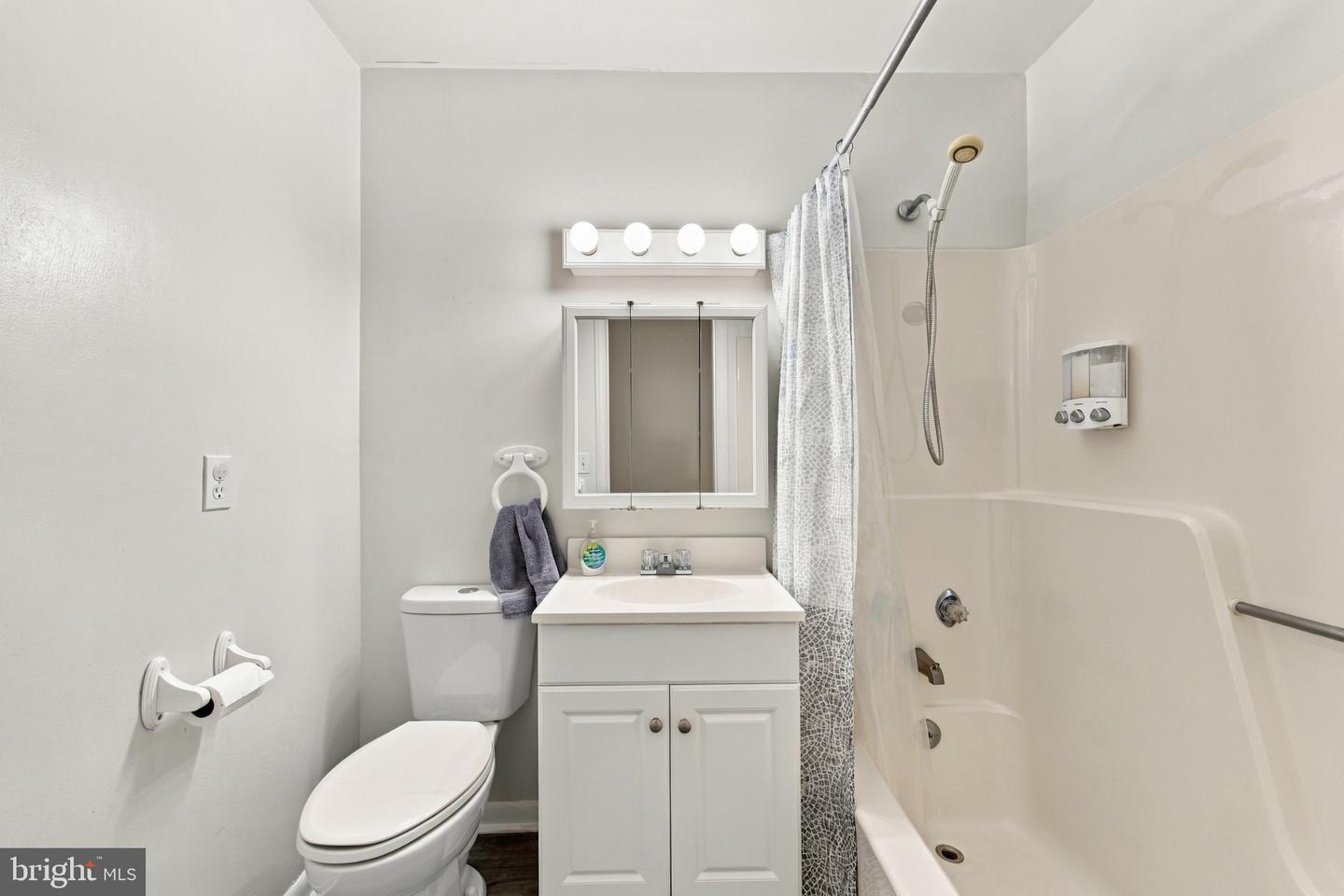 134 Page Ct Property Photo 50