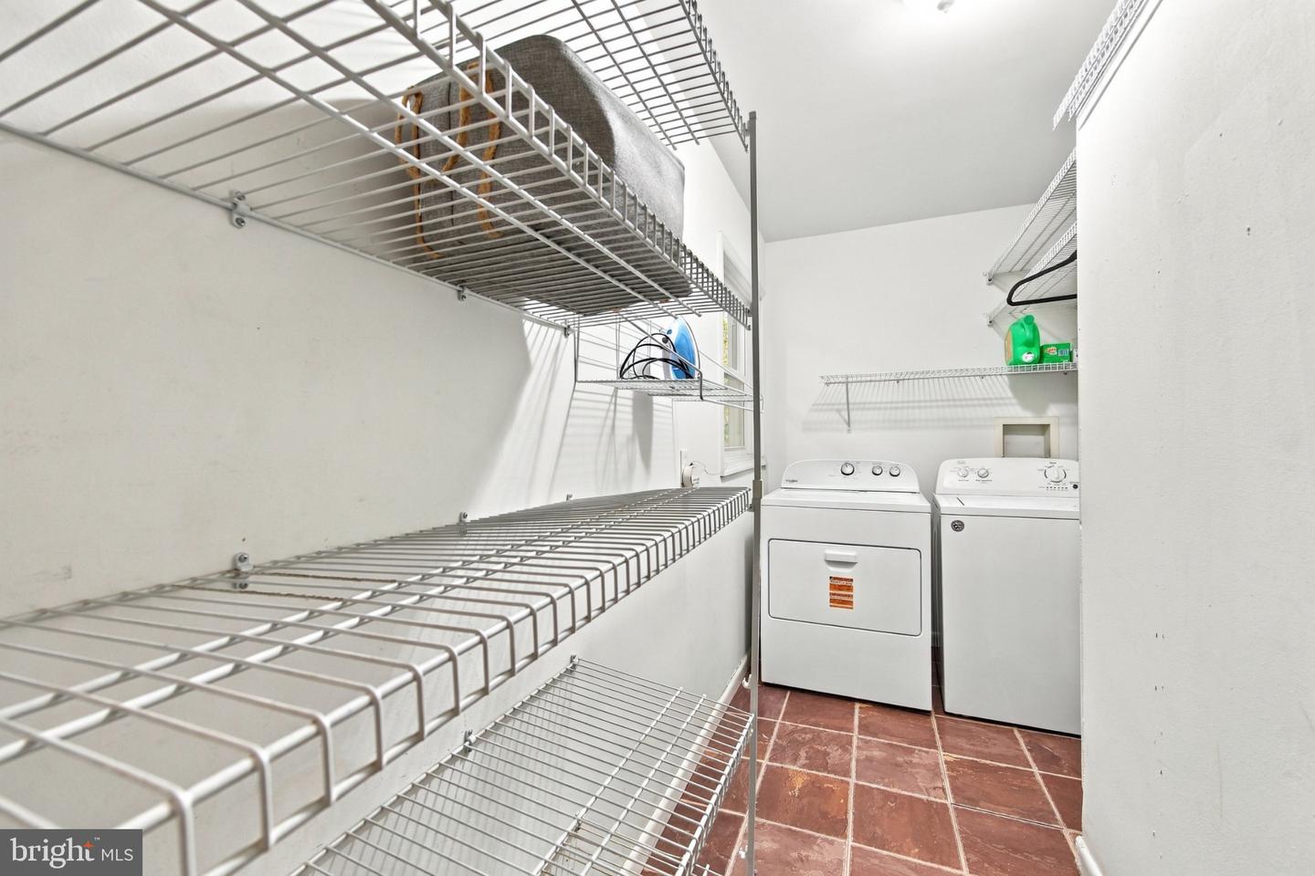 134 Page Ct Property Photo 60