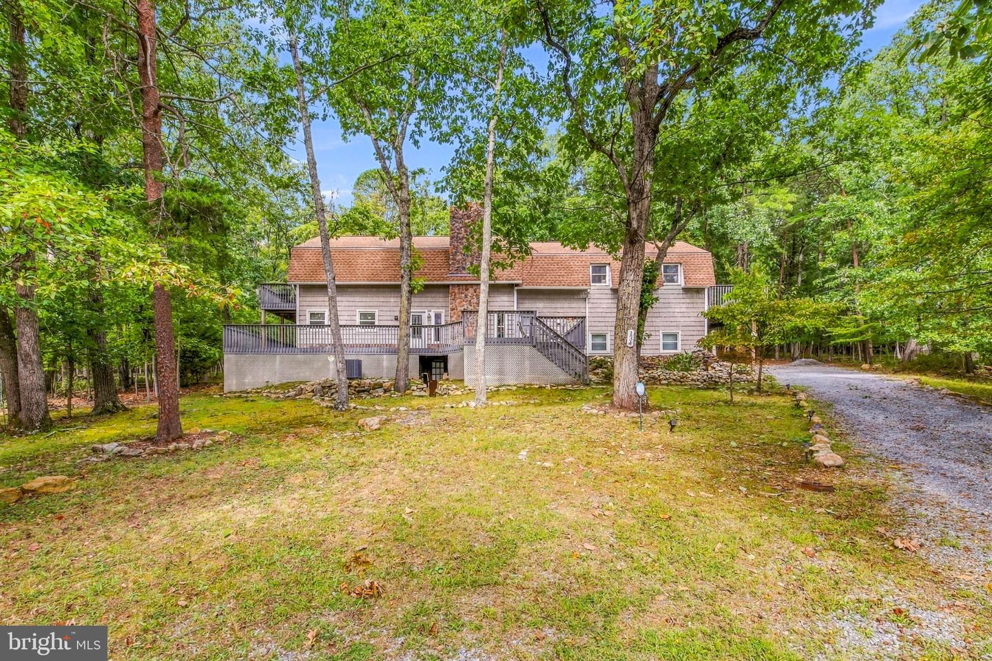 134 Page Ct Property Photo 82