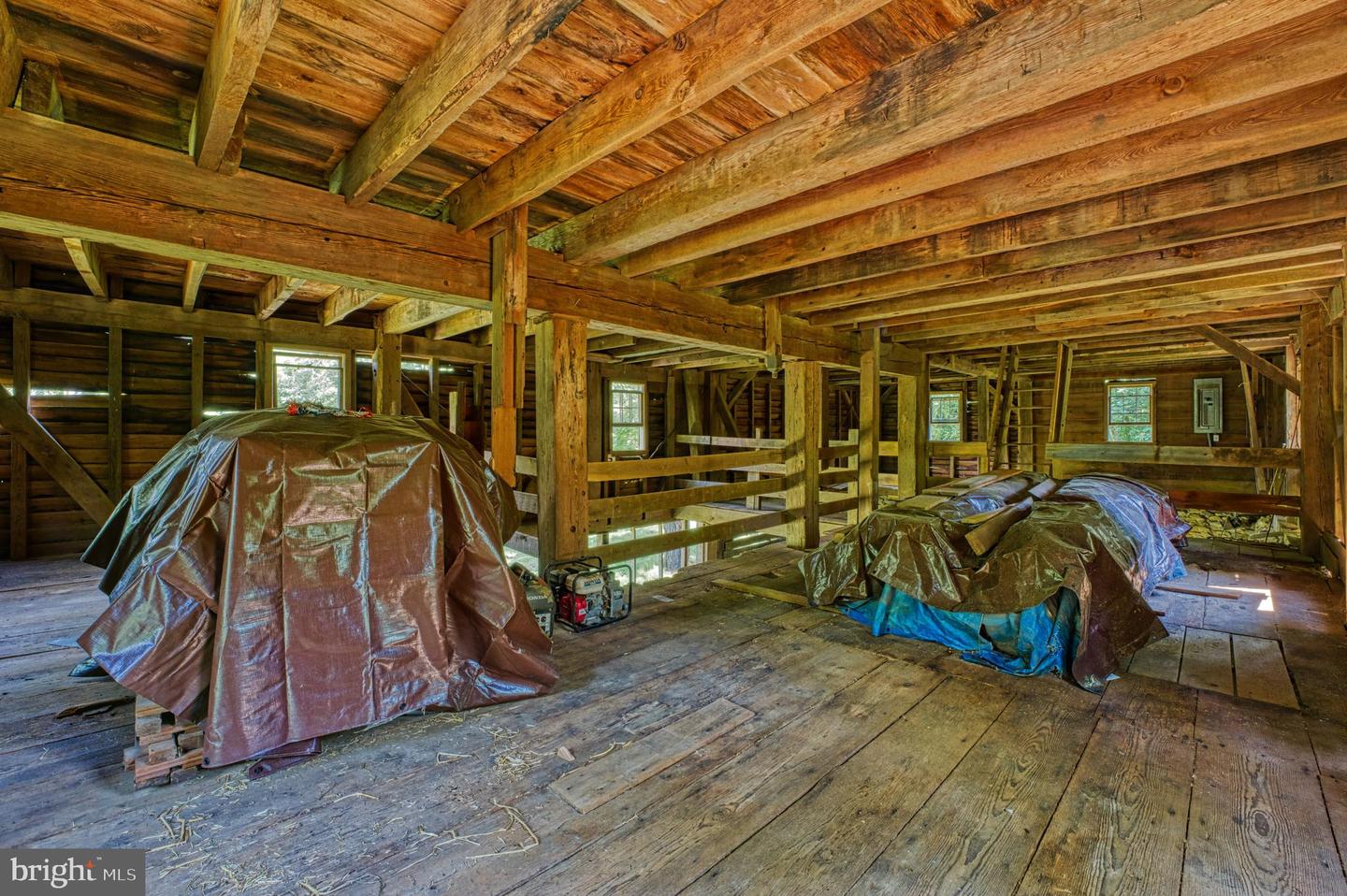 18 Old Mill Rd Property Photo 18