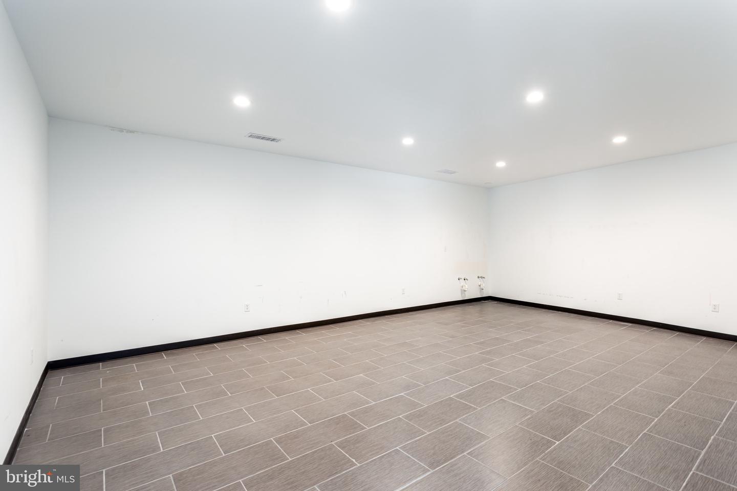 11669 Lee Hwy Property Photo 31
